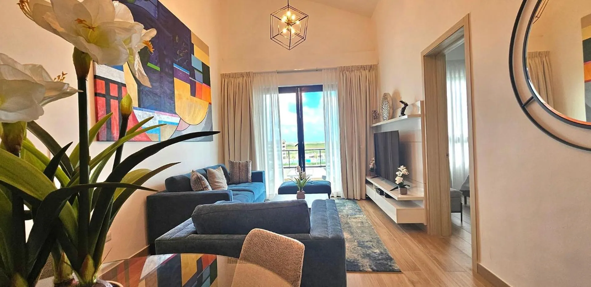 The Beach Spacious 2 Bedroom 2 Bath Apartment On Top Floor With Stunning Views بونتا كانا 0*,