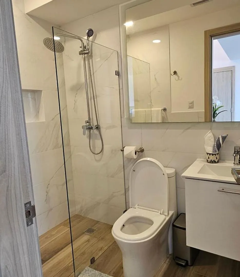 The Beach Spacious 2 Bedroom 2 Bath Apartment On Top Floor With Stunning Views بونتا كانا