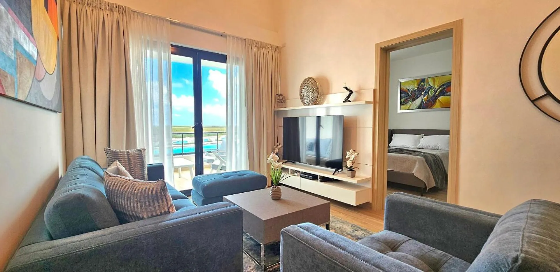 The Beach Spacious 2 Bedroom 2 Bath Apartment On Top Floor With Stunning Views بونتا كانا